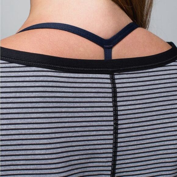 LULULEMON Awesoma Henley in Hyper Stripe Black Heathered Slate Sz. 4 - Picture 12 of 14